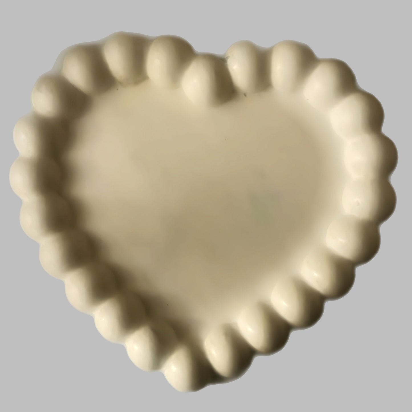 Heart bubble cement tray