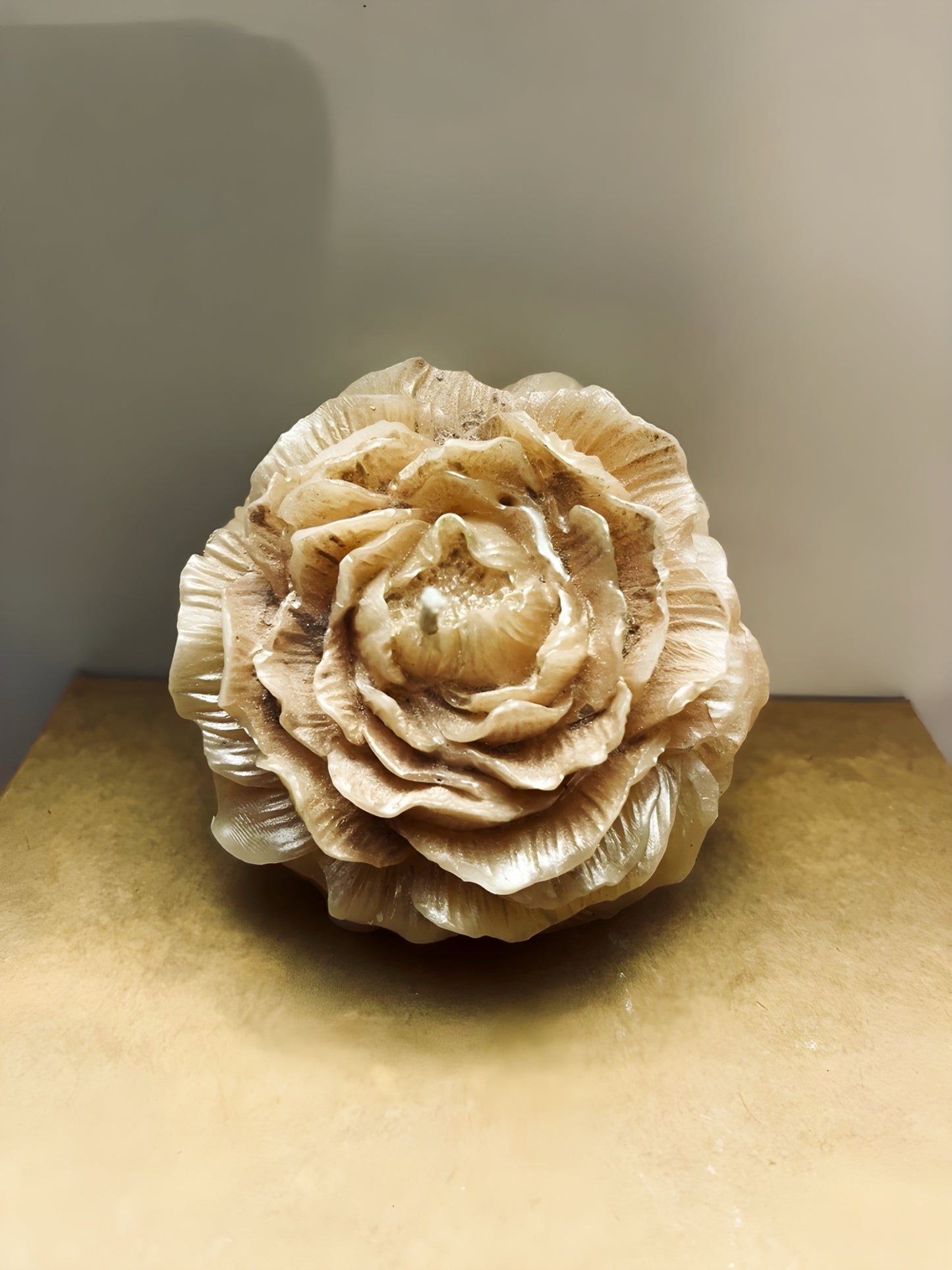 Champagne Kisses candle pillar